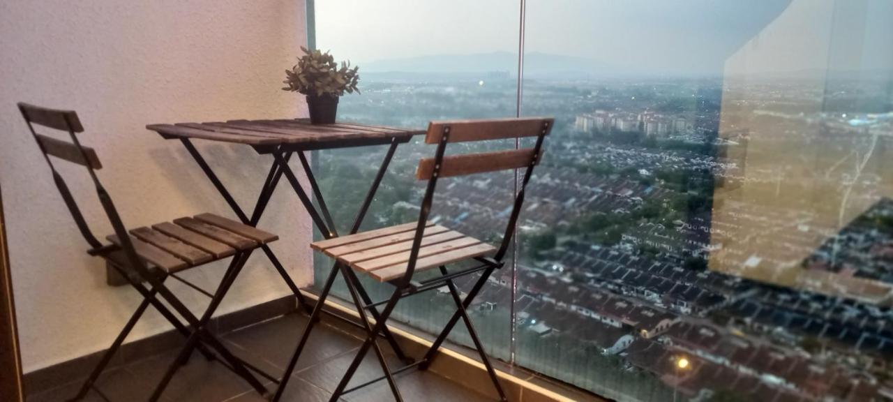 Luxe Suites at Skyloft Johor Bahru Extérieur photo