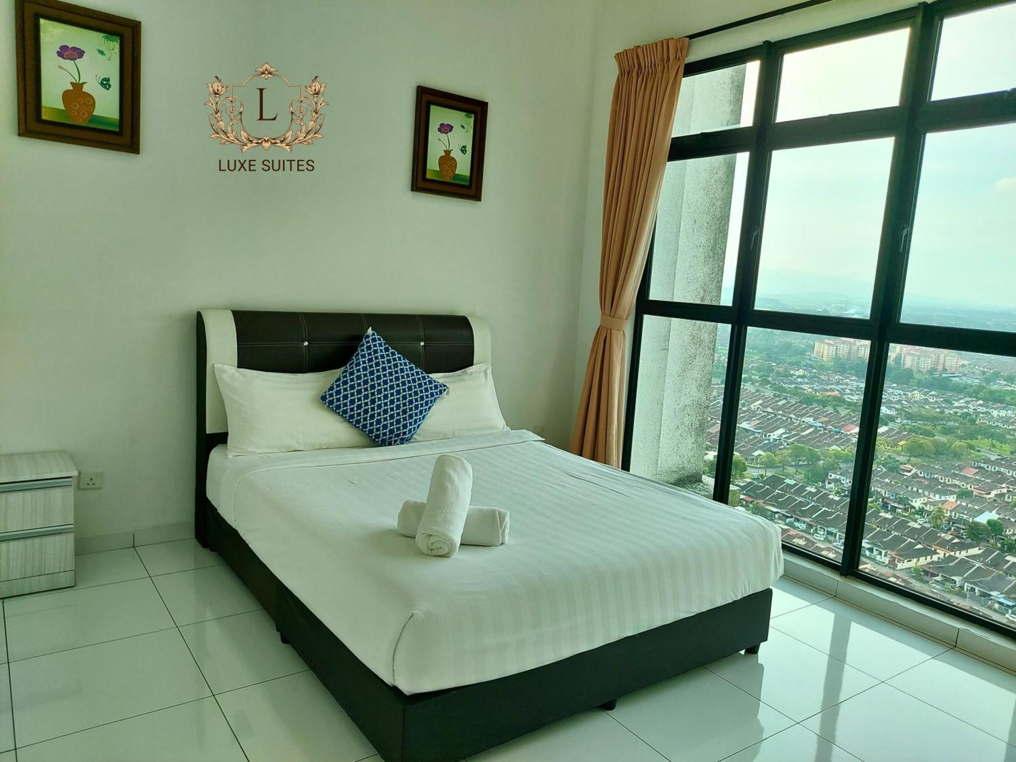Luxe Suites at Skyloft Johor Bahru Extérieur photo