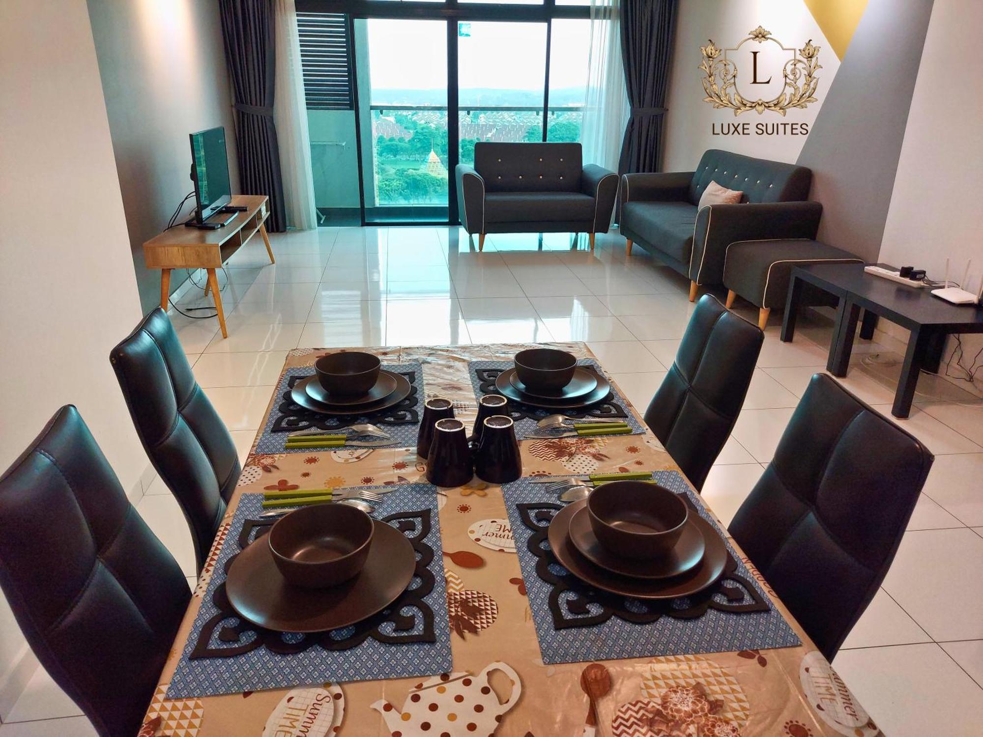 Luxe Suites at Skyloft Johor Bahru Extérieur photo